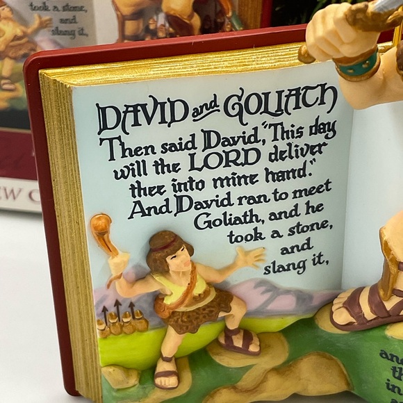Hallmark David & Goliath Favorite Bible Stories 1 First Series Ornament 1999 - Picture 3 of 7